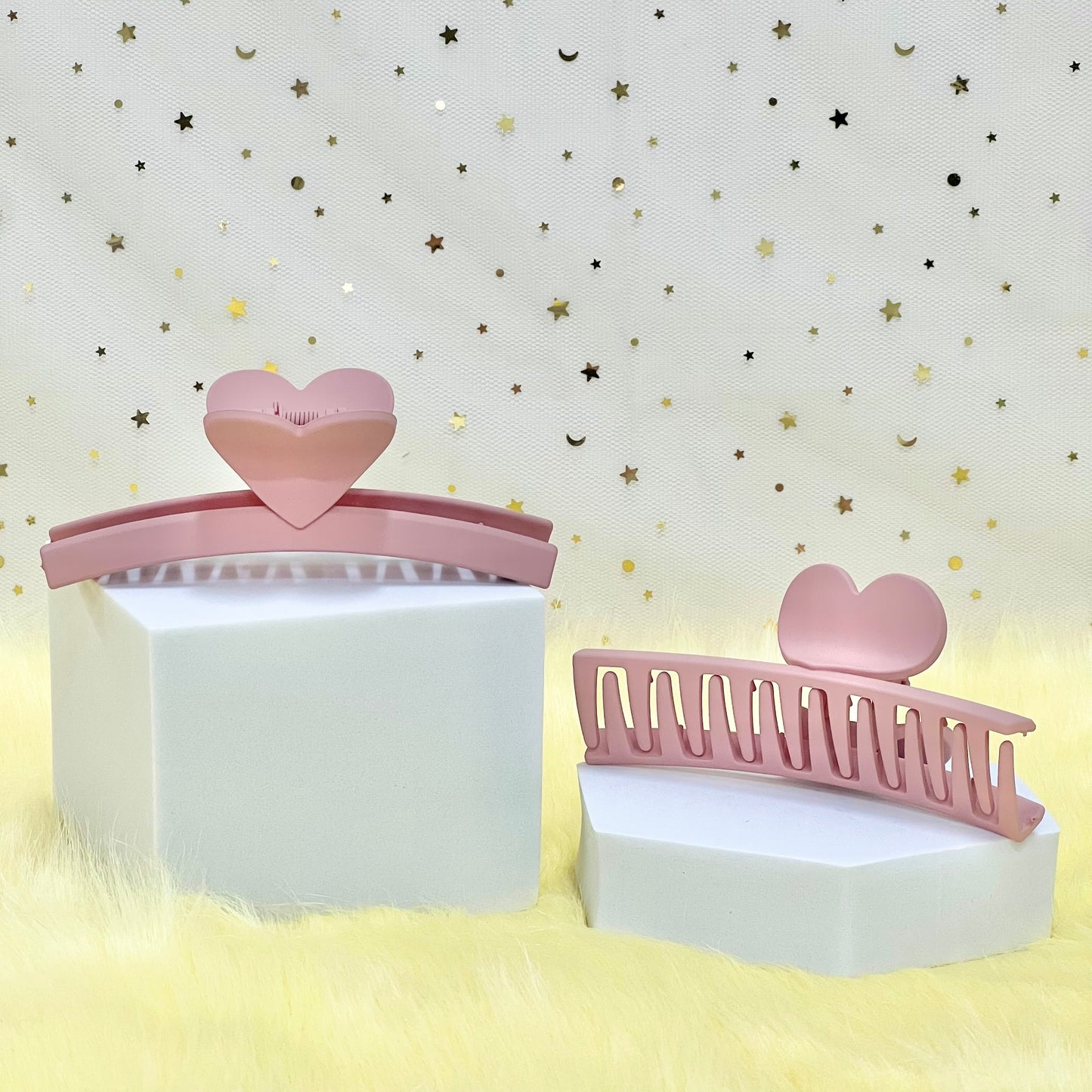 Matte Claw Clip: Crown Heart Claw Clip