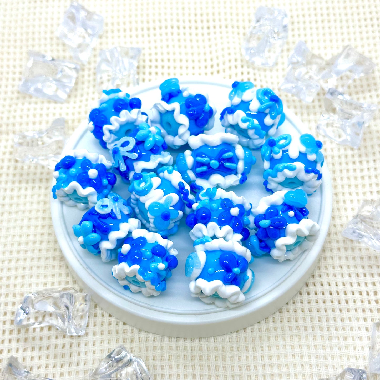 Handpainted Beads: Gwen