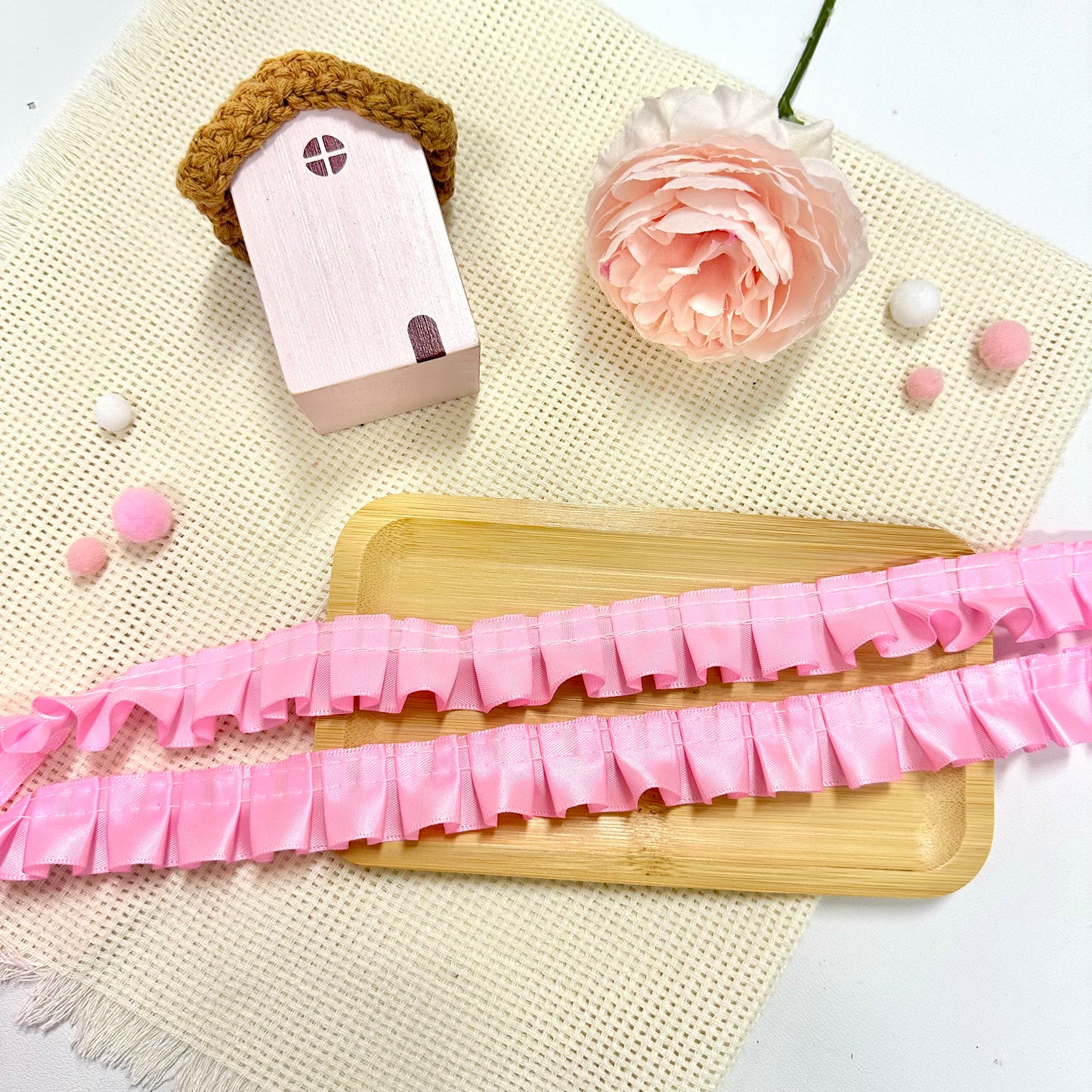 100cm CInched Satin Ribbon: Pink