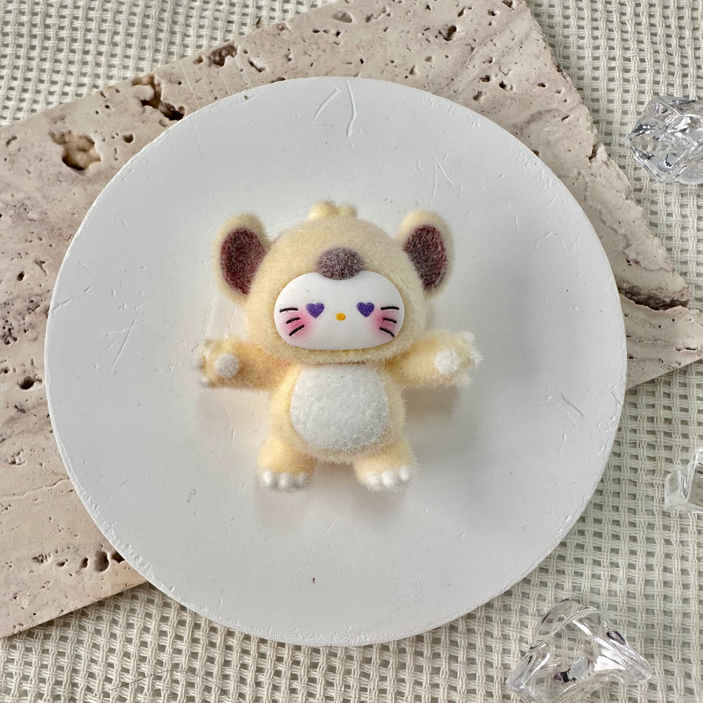 Velvet Beads: Kitty x Stitch