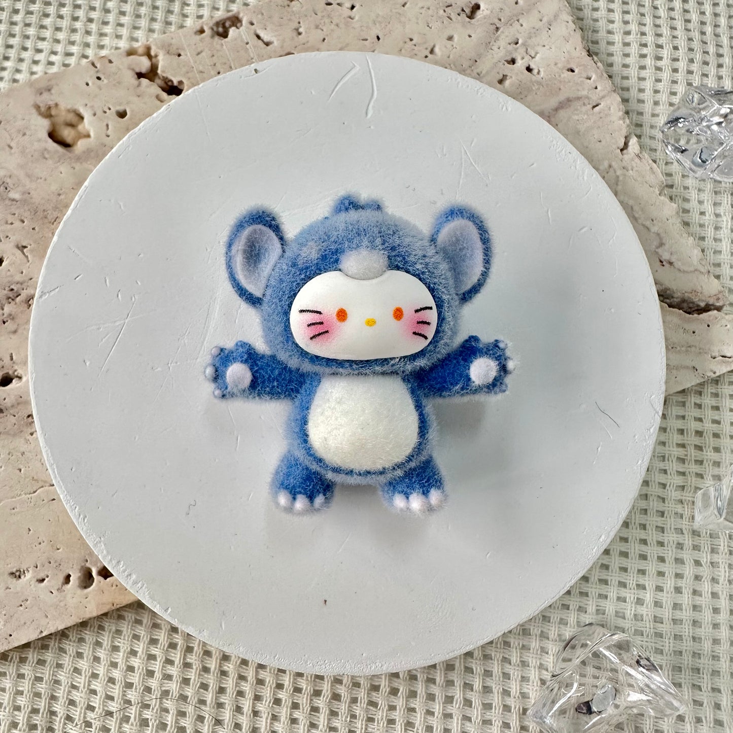 Velvet Beads: Kitty x Stitch