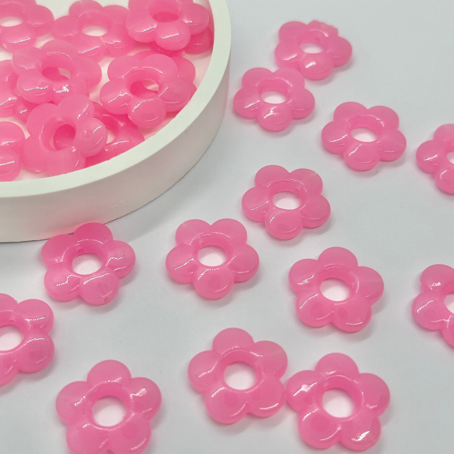 Acrylic Beads: Pastel Flower (Clear)