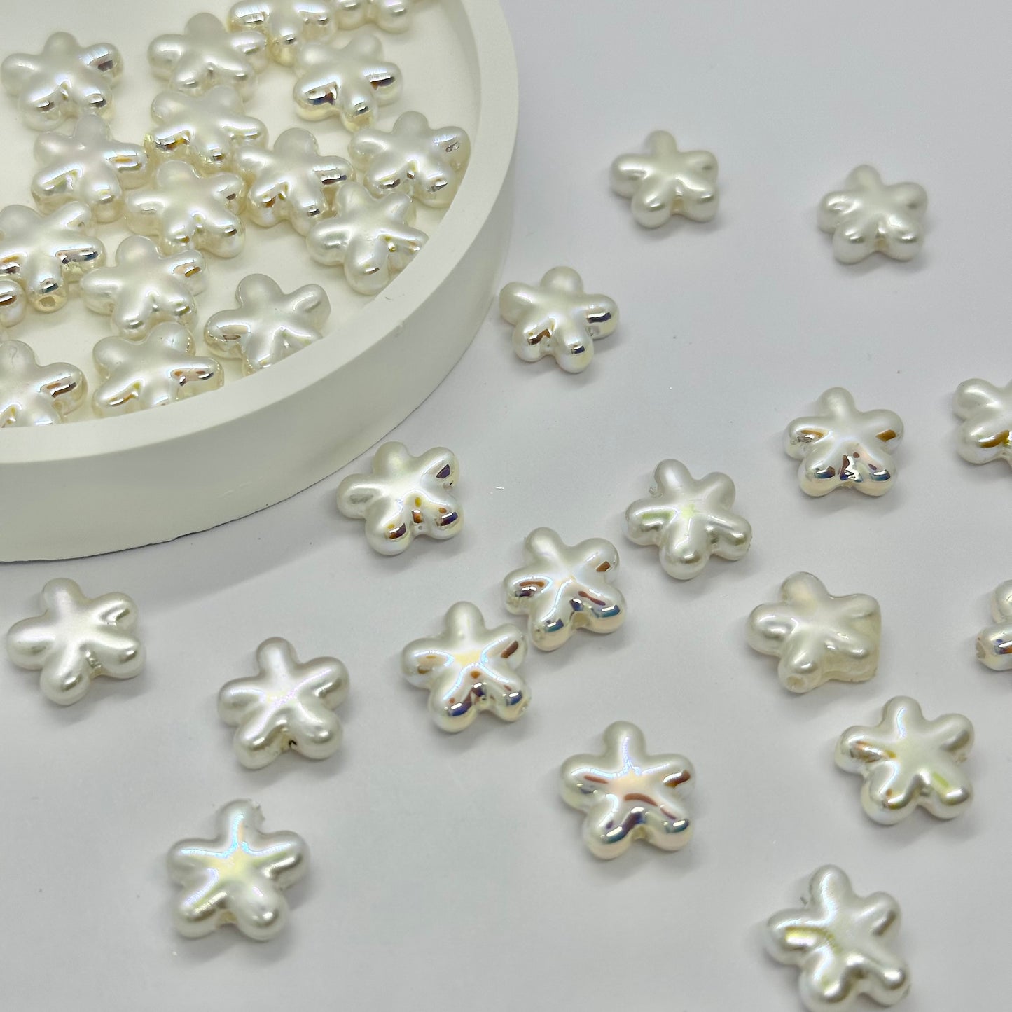 Faux Pearl Beads: Star