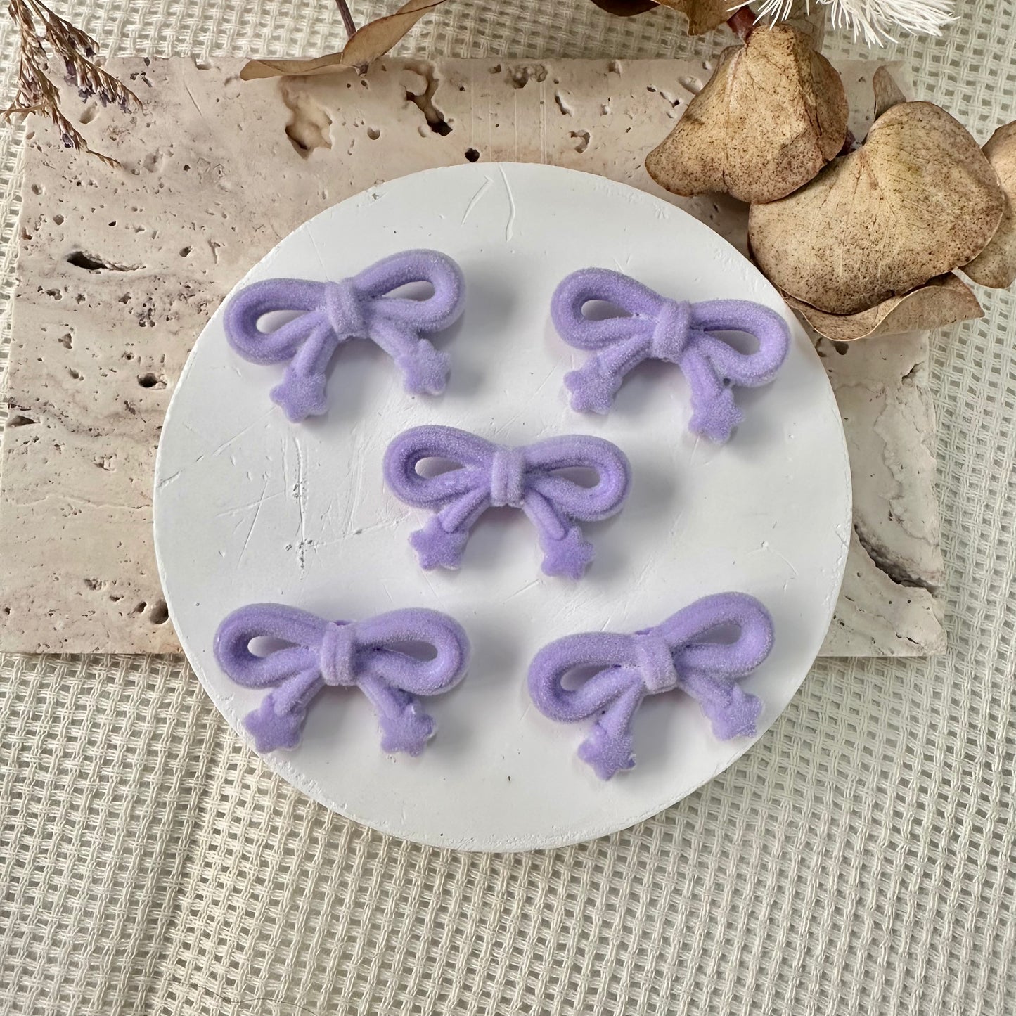 Velvet Beads: Ribbons (Assorted Colors)