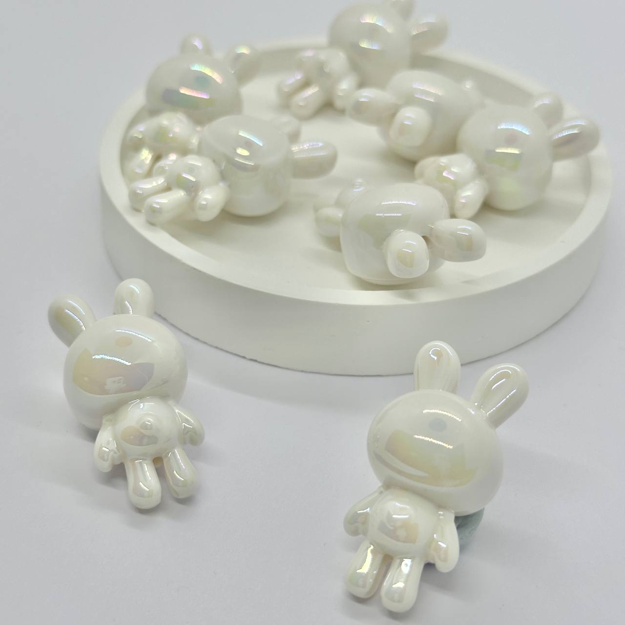 Irredescent Beads: 3D Rabbit