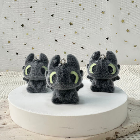 Velvet Charms with Eyepins: Toothless Night Fury Dragon